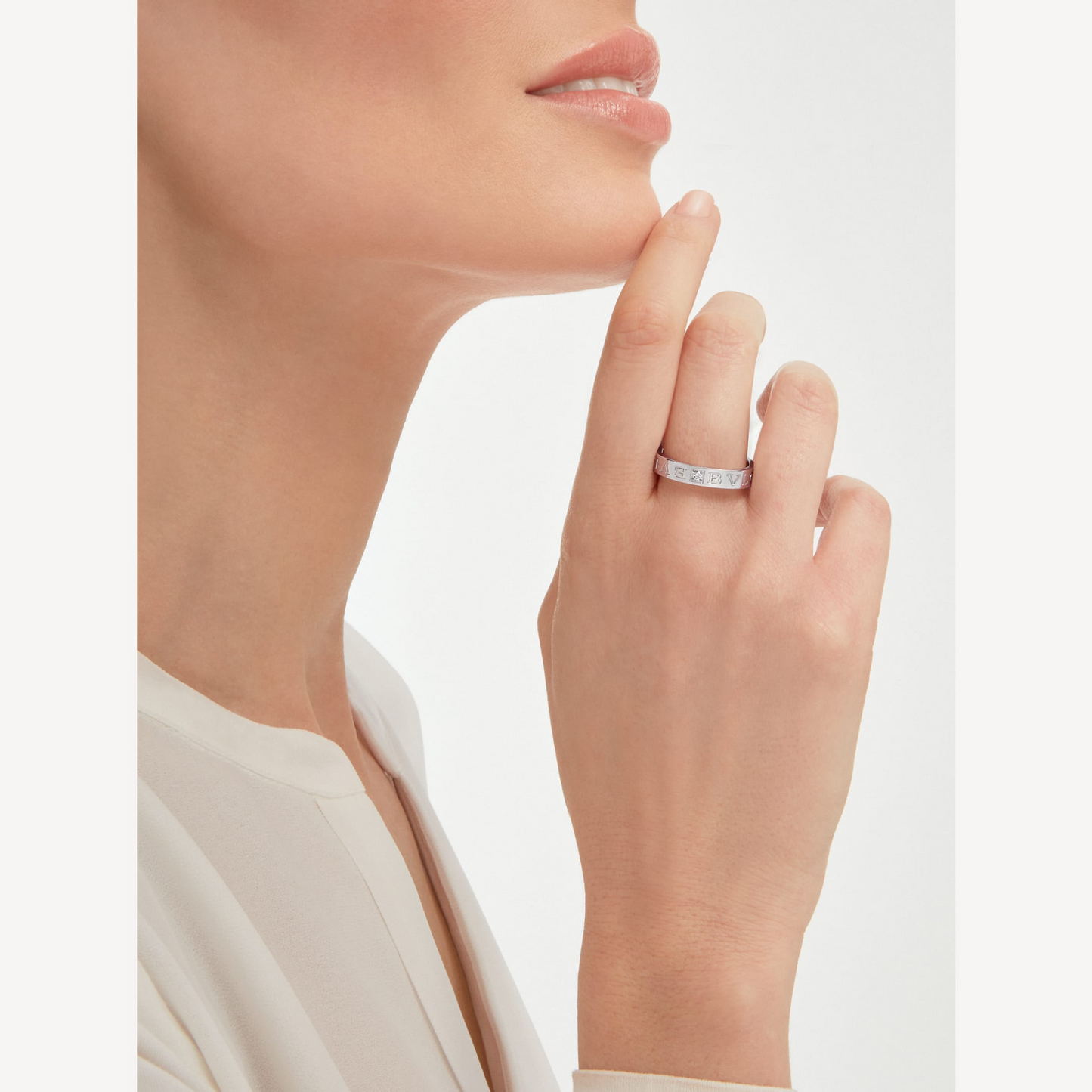 [Raffine]ZERO 1 ESSENTIAL MIT DIAMANTRING