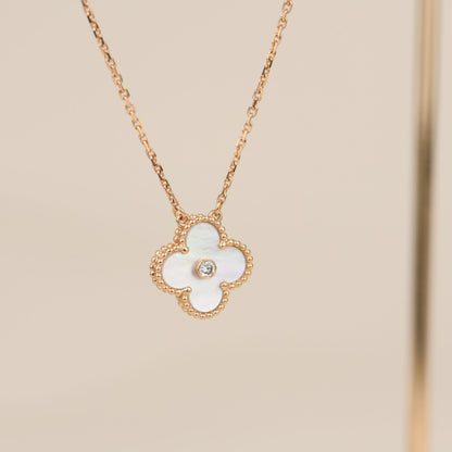 [RAFFINE]CLOVER 15MM DIAMOND WHITE FRITILLARIA NECKLACE