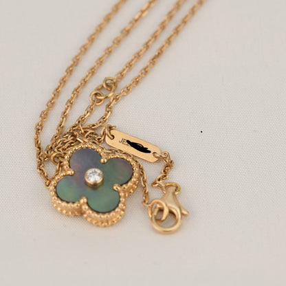 [RAFFINE]CLOVER 15MM DIAMOND AND MOTHER-OF-GREY NECKLACE