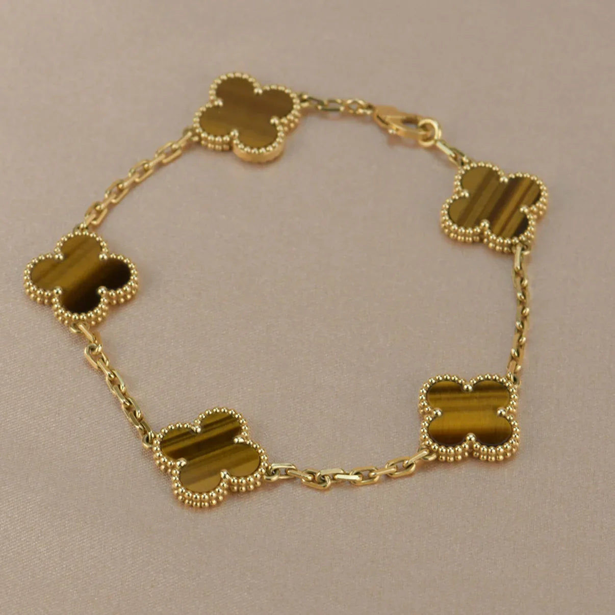 [RAFFINE] CLOVER 5 MOTIFS TIGER EYE BRACELET COLLECTION