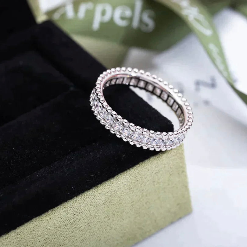[RAFFINE] ANILLO DE PLATA CON DIAMANTES Y PERLEE