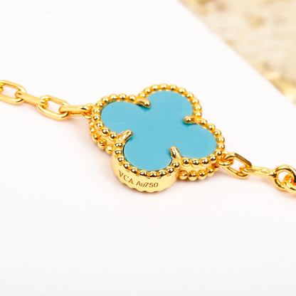 [RAFFINE] PULSERA DE ORO CON 5 MOTIVOS DE TRÉBOL, TURQUESA Y DIAMANTE