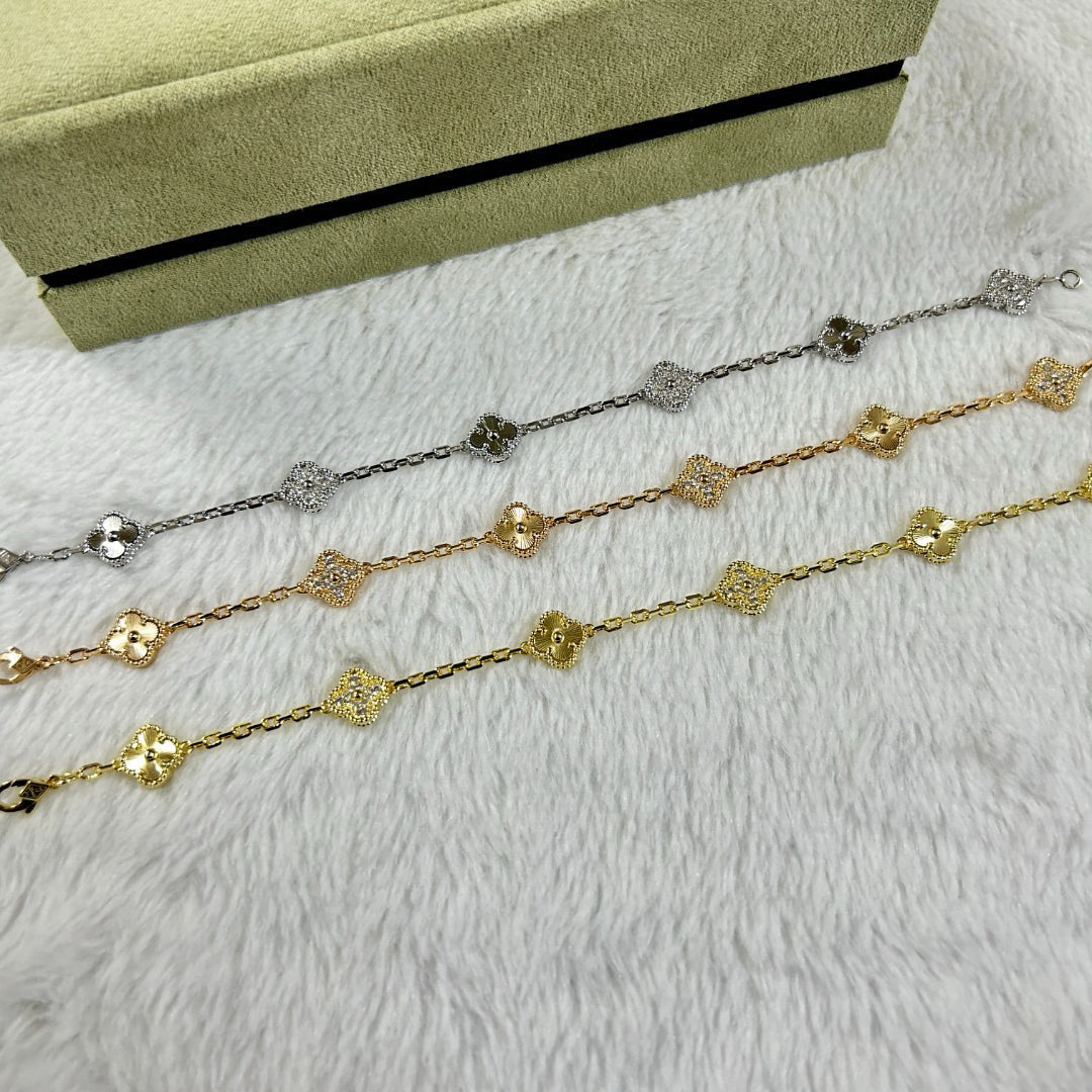 [RAFFINE]CLOVER 6 MOTIF DIAMOND LASER BRACELET