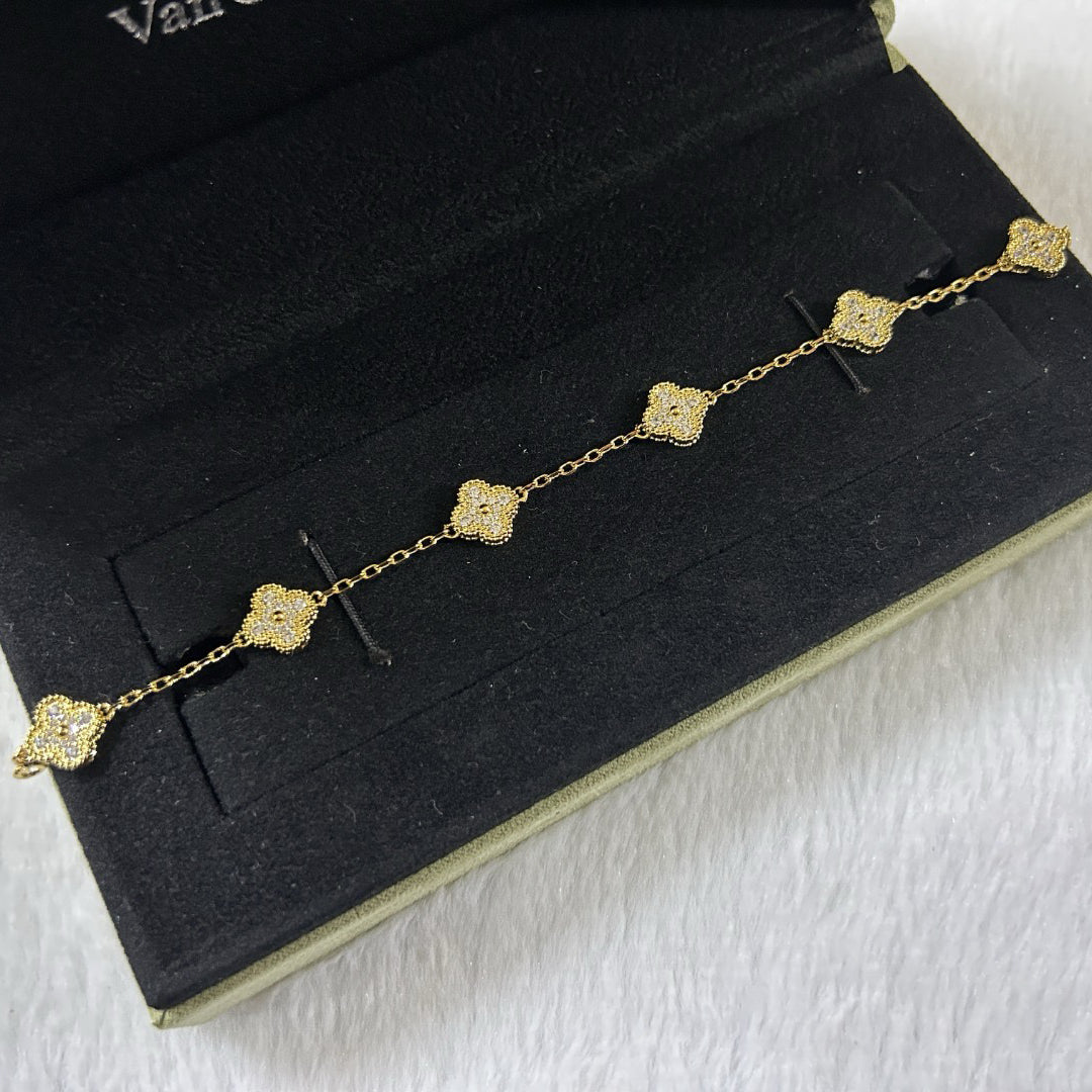 [RAFFINE]CLOVER 6 MOTIV DIAMANTENARMBAND
