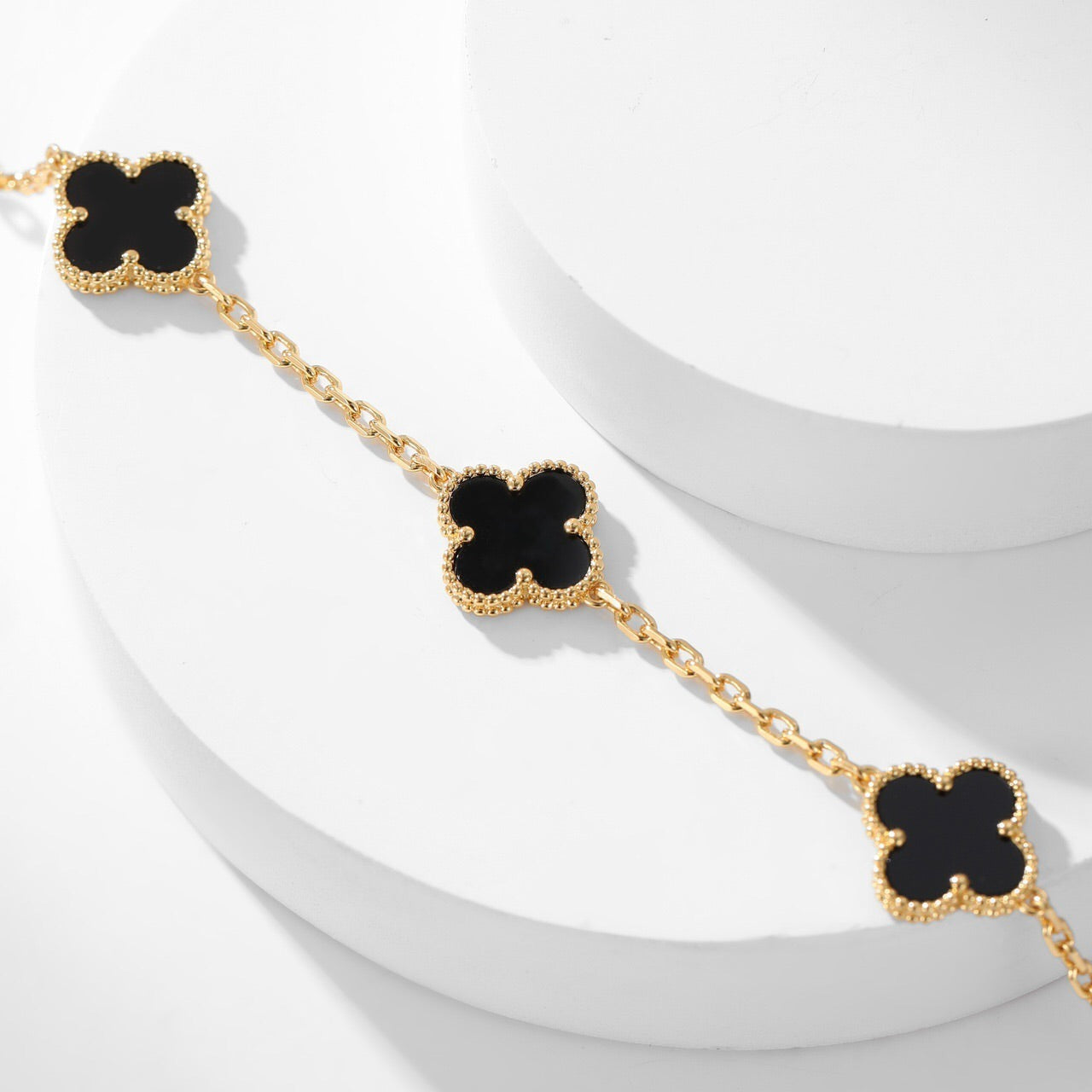 [RAFFINE]CLOVER 10 MOTIFS ONYX NECKLACE