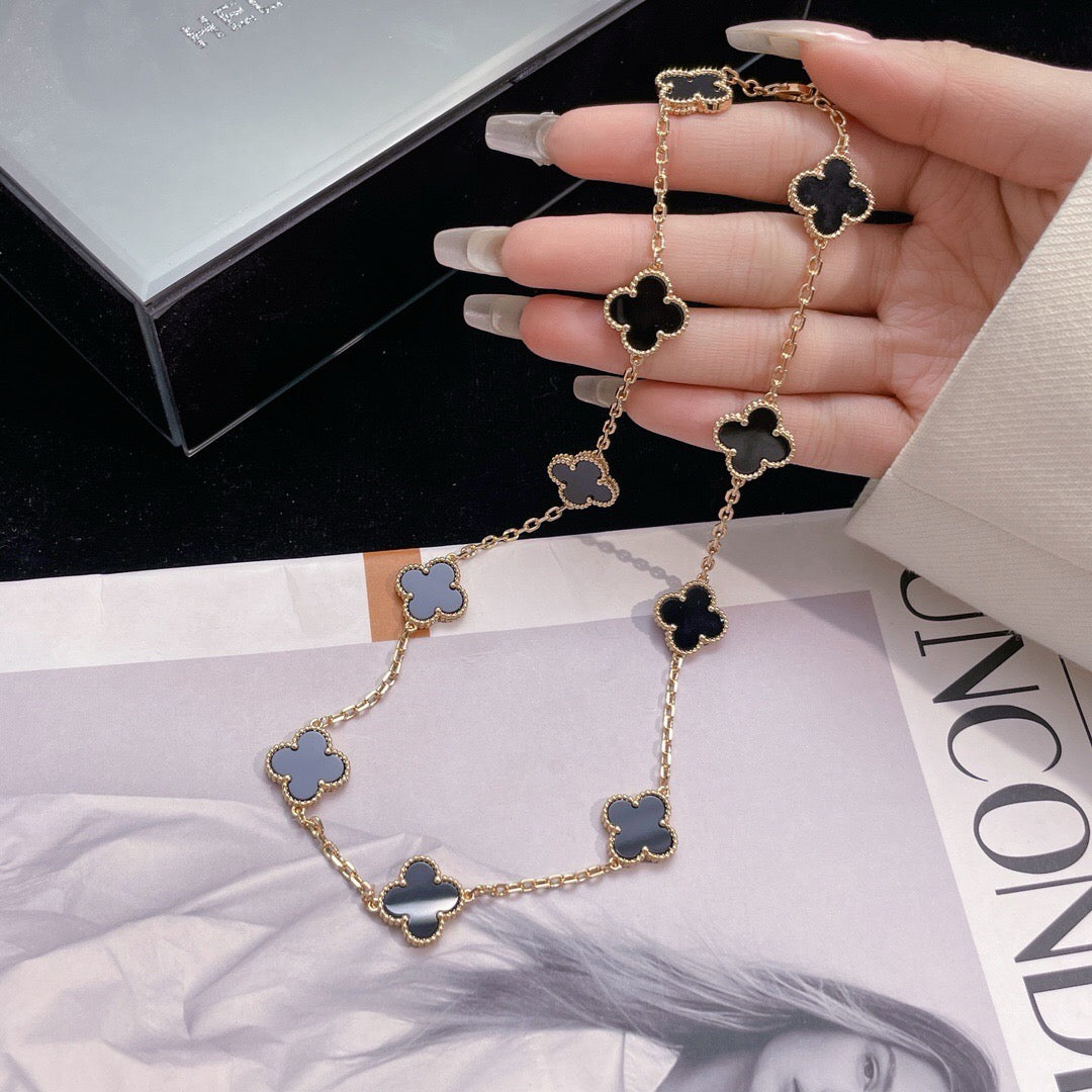 [RAFFINE]CLOVER 10 MOTIFS ONYX NECKLACE