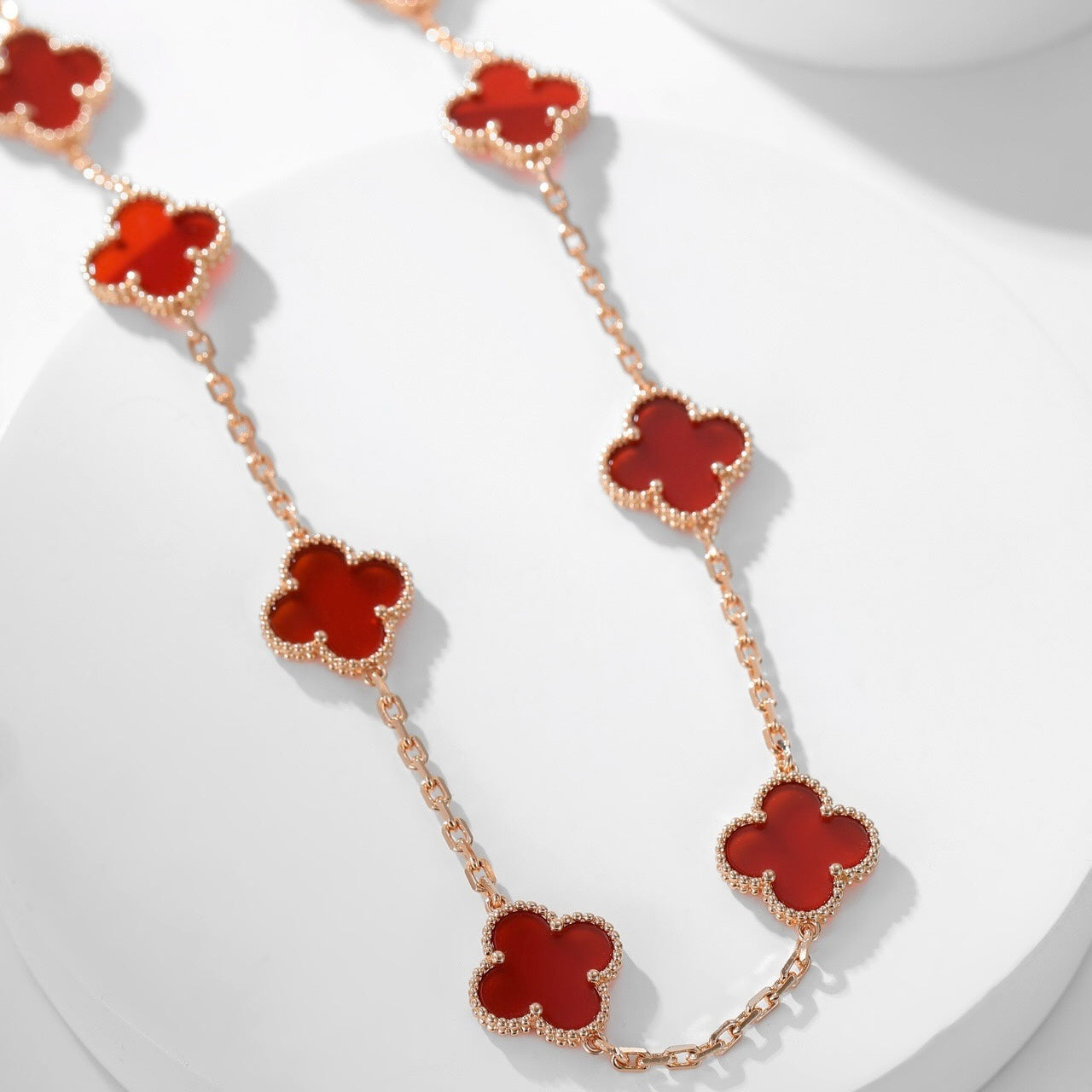 [RAFFINE]CLOVER 10 MOTIFS CARNELIAN NECKLACE