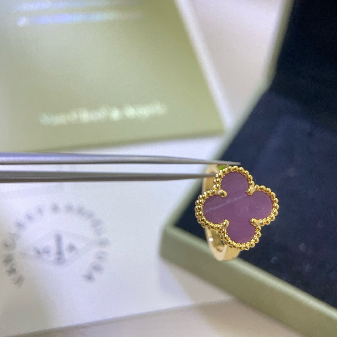[RAFFINE] ANILLO TRÉBOL PÚRPURA VIOLETA