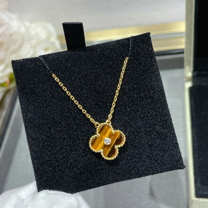 [RAFFINE]CLOVER 15MM DIAMOND AND YELLOW TIGER'S EYE AGATE necklace