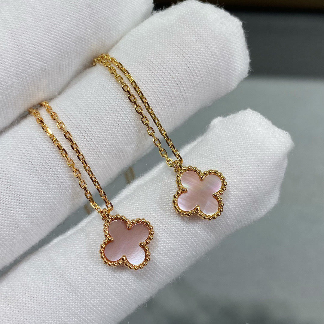 [RAFFINE]CLOVER 9.5MM PINK MOTHER OF PEARL SINGLE FLOWER NECKLACE