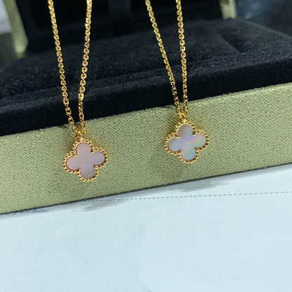 [RAFFINE]CLOVER 9.5MM PINK MOTHER OF PEARL SINGLE FLOWER NECKLACE