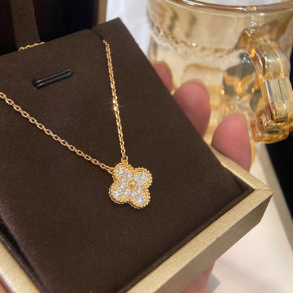 [RAFFINE]CLOVER 15MM DIAMOND SINGLE FLOWER NECKLACE