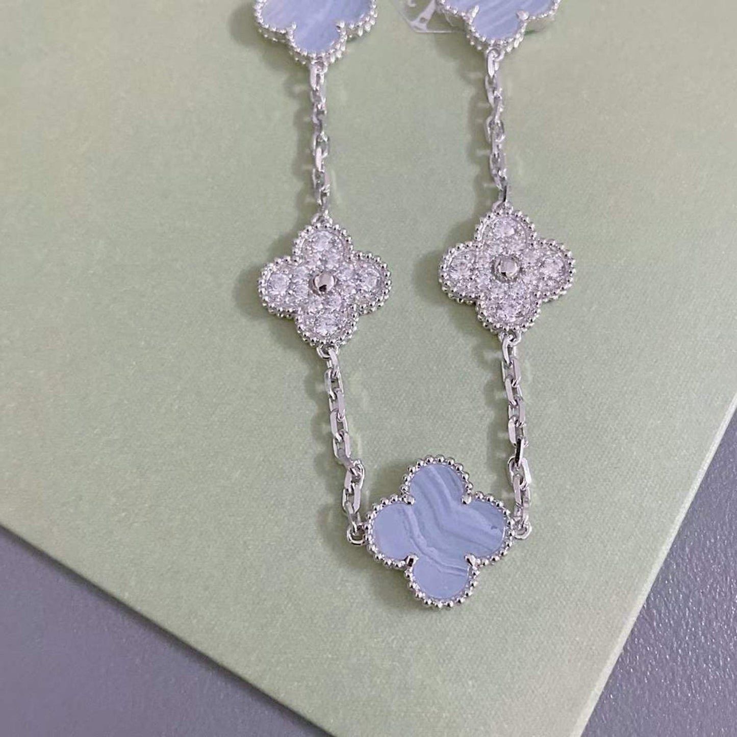 [Raffine]BRACELET ARGENT CALCÉDOINE VIOLET DIAMANT 5 MOTIFS TRÈFLE 