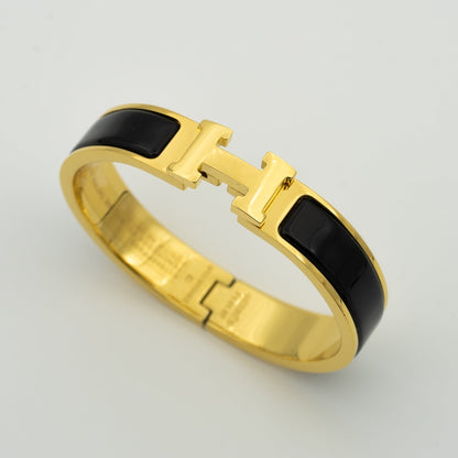 [RAFFINE]H BLACK BRACELET