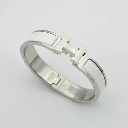[RAFFINE]H WHITE BRACELET