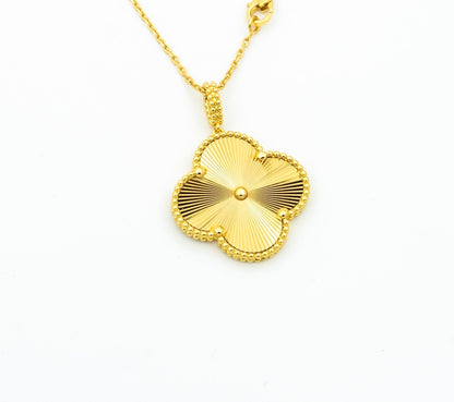 [RAFFINE]CLOVER 25MM PEDANT NECKLACE GOLD