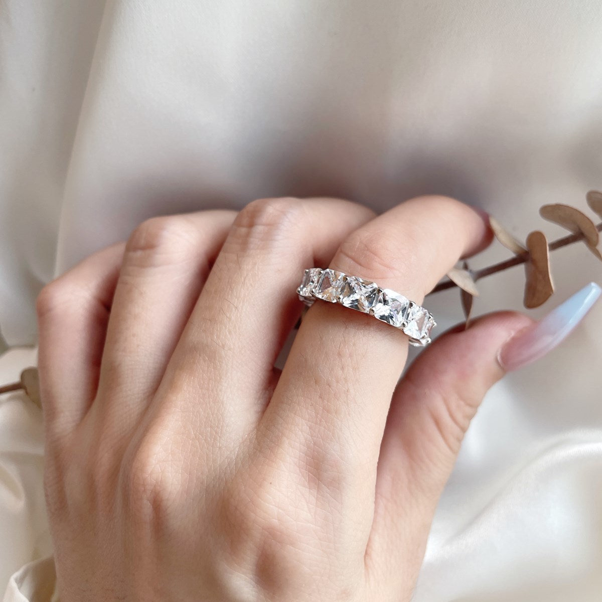 [RAFFINE]Elegant Princess Cut Tennis Ring