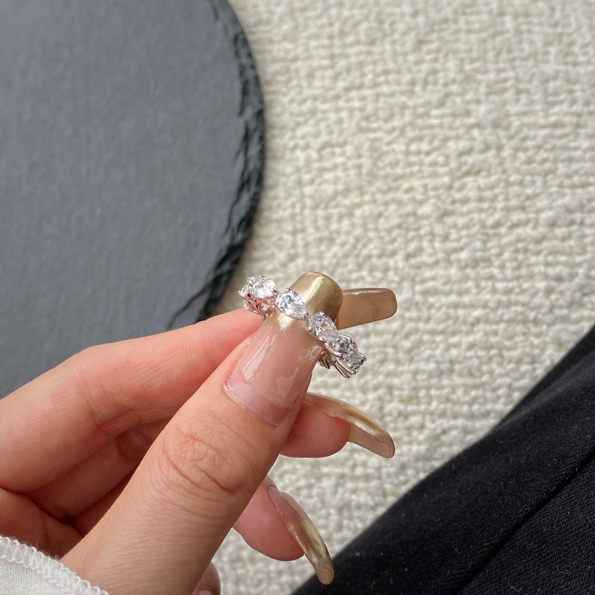 [RAFFINE]Exquisite Pear Cut Tennis Ring