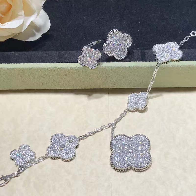 [RAFFINE]CLOVER 6 MOTIFS SILVER DIAMOND BRACELET