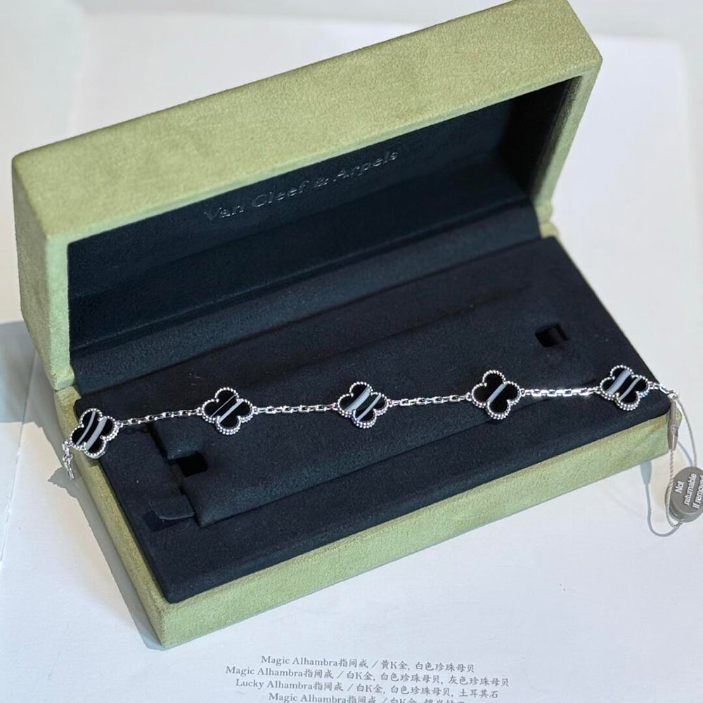 [RAFFINE]CLOVER 5 MOTIF VEINED ONYX BRACELET SILVER