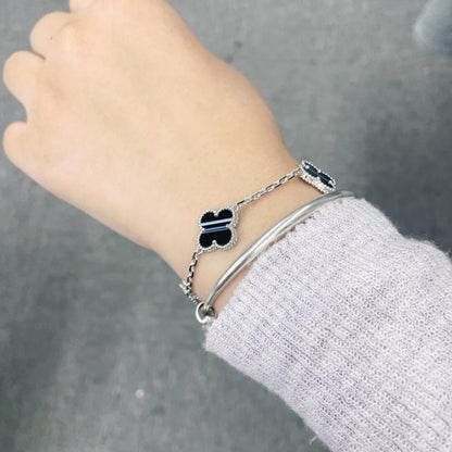 [RAFFINE]CLOVER 5 MOTIF VEINED ONYX BRACELET SILVER