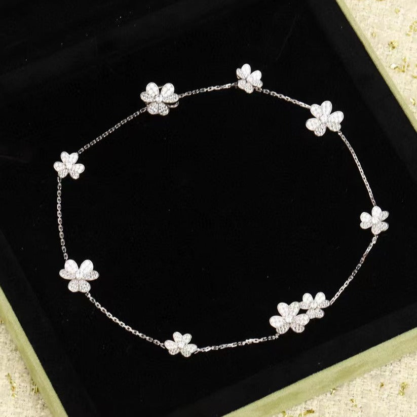 [RAFFINE]FRIVOLE SILVER 9 FLOWERS NECKLACE