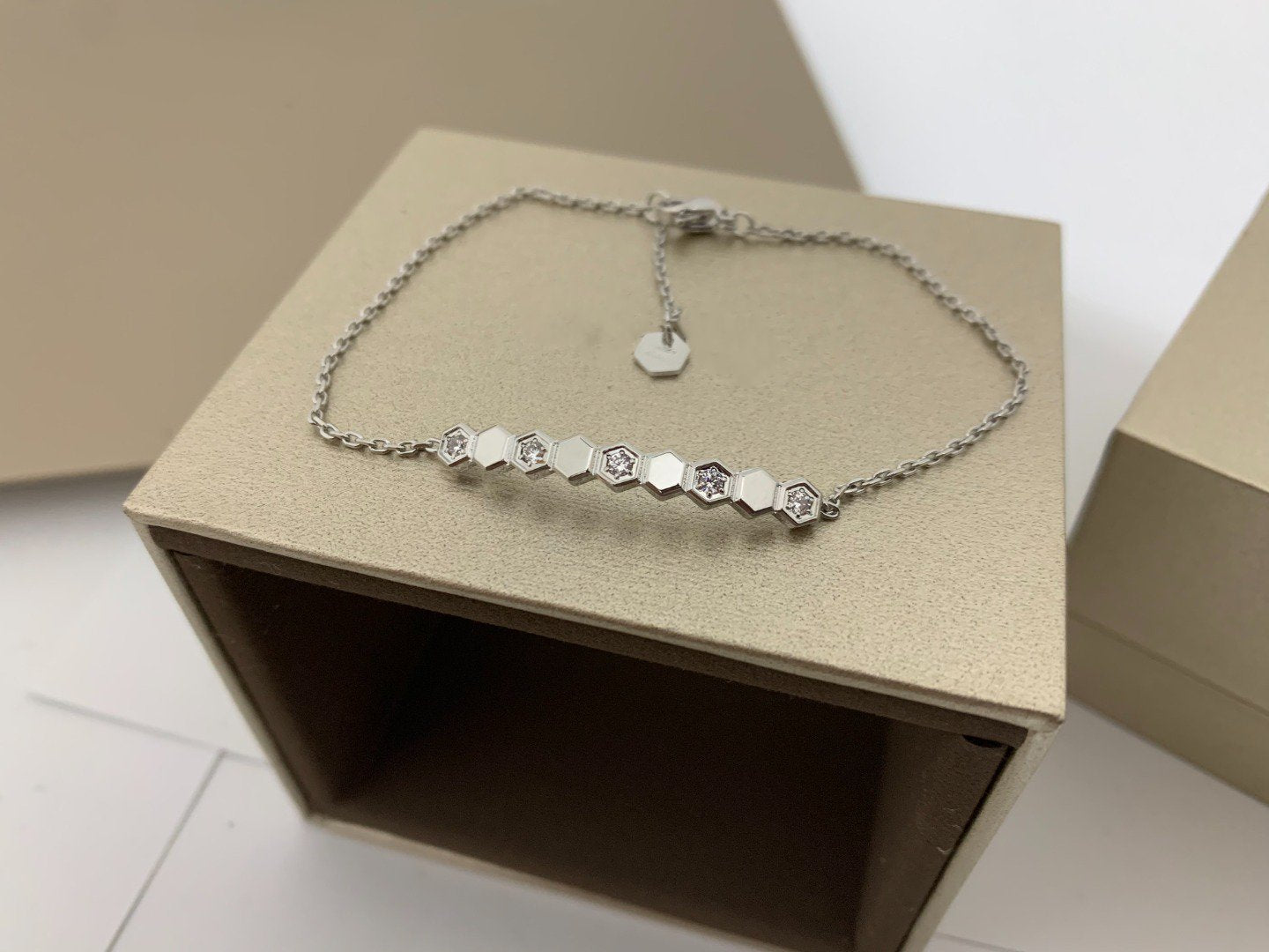 [RAFFINE]BEE LOVE BRACELET DIAMOND
