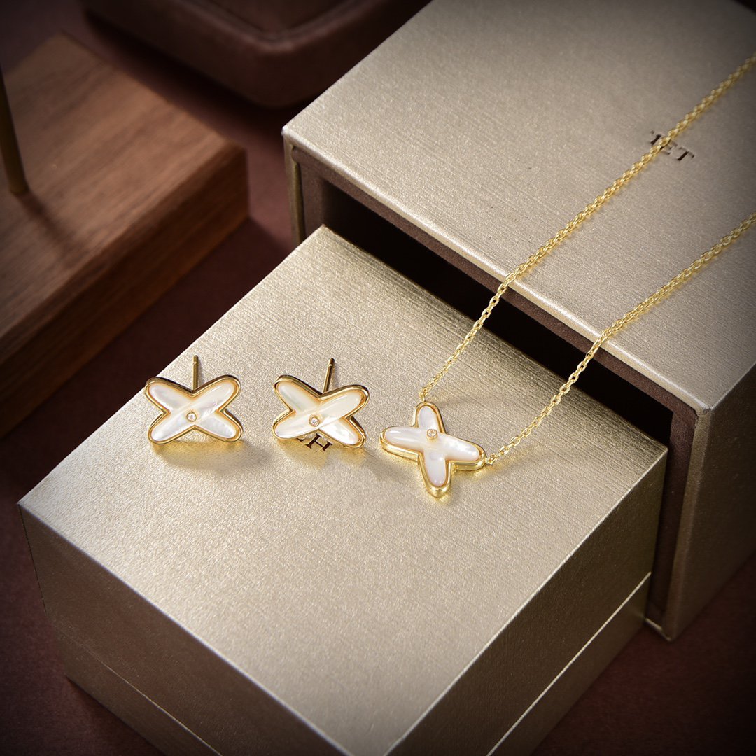 [Raffine]JEUX DE WHITE MOP GOLD DIAMOND OHRRINGE