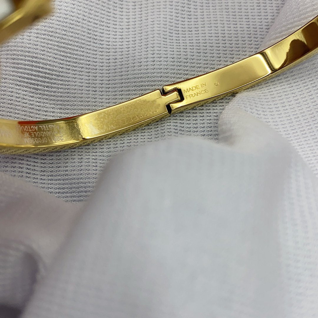 [RAFFINE]CLASSIC HM CLIC WHITE 8MM ENAMEL BRACELET