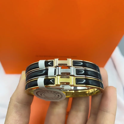 [RAFFINE]CLASSIC HM CLIC BLACK 8MM ENAMEL BRACELET