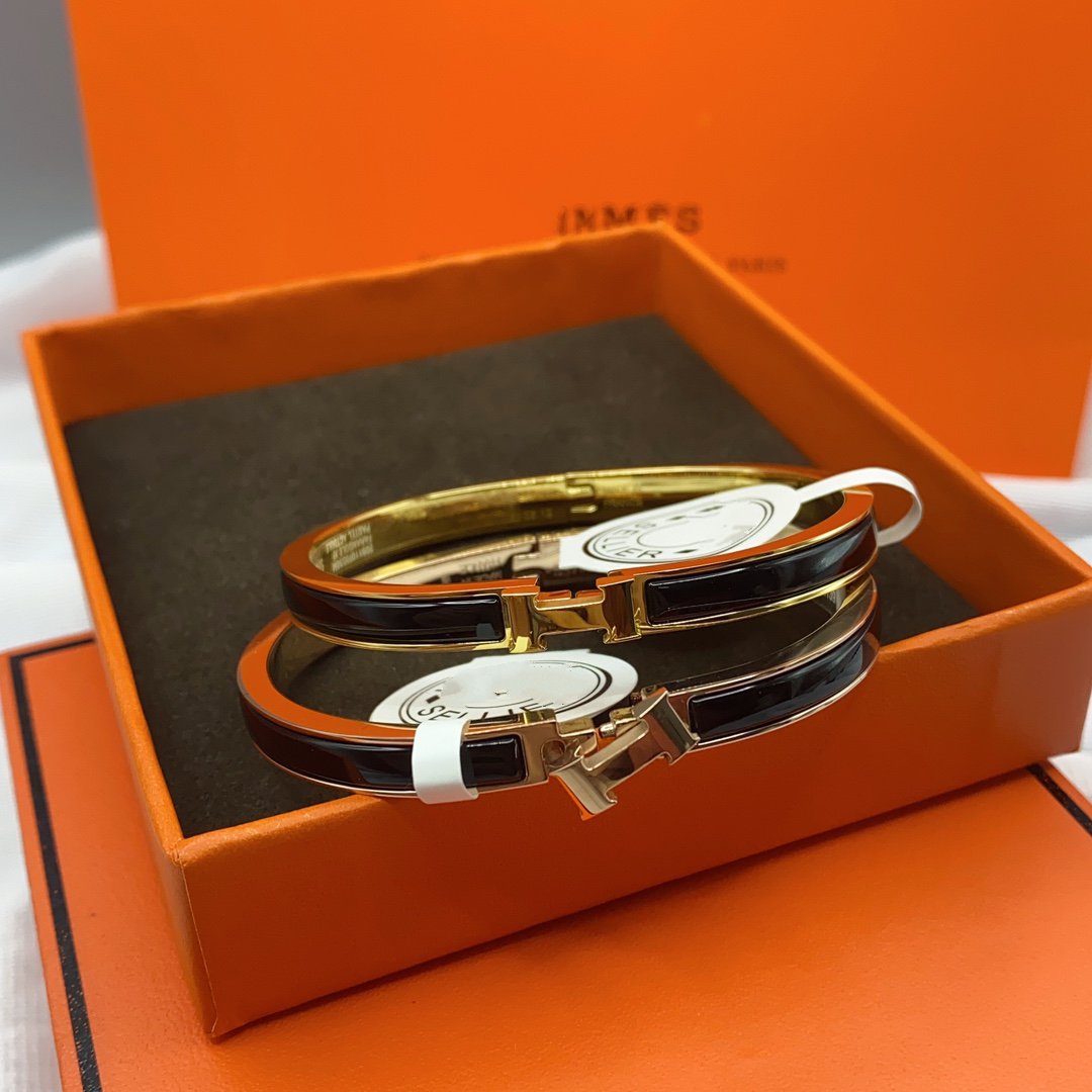 [RAFFINE]CLASSIC HM CLIC BLACK 8MM ENAMEL BRACELET