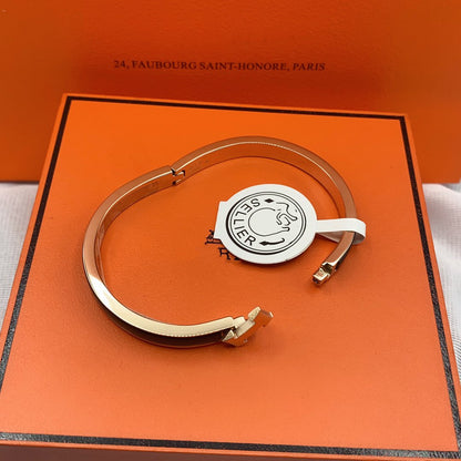 [RAFFINE]CLASSIC HM CLIC BLACK 8MM ENAMEL BRACELET