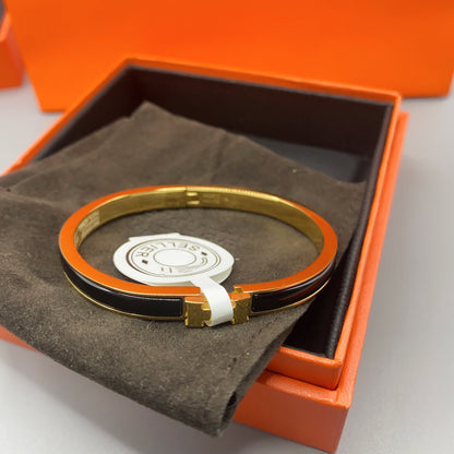 [RAFFINE]CLASSIC HM CLIC BLACK 8MM ENAMEL BRACELET