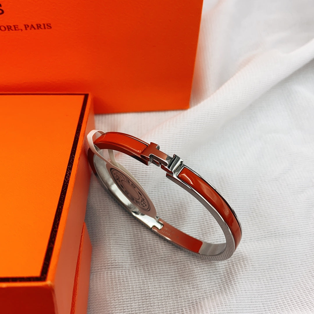 [RAFFINE]CLASSIC HM CLIC RED 8MM ENAMEL BRACELET