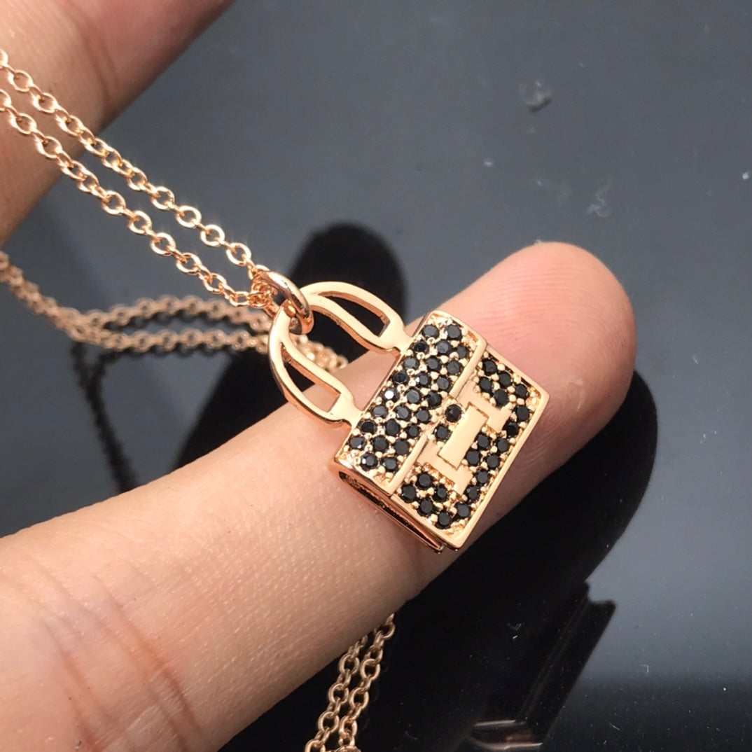 [RAFFINE]HM NECKLACE ARRIVAL BLACK DIAMOND