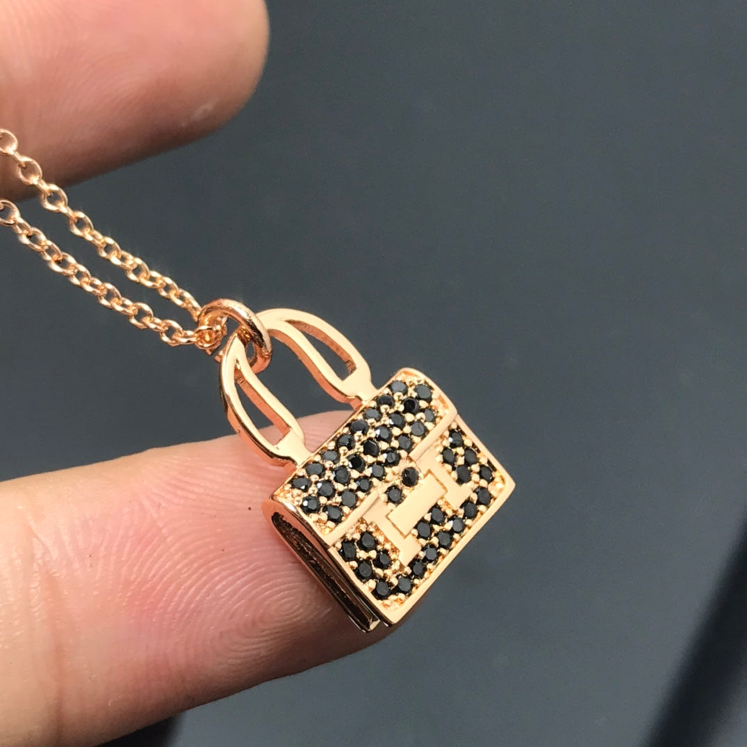 [RAFFINE]HM NECKLACE ARRIVAL BLACK DIAMOND