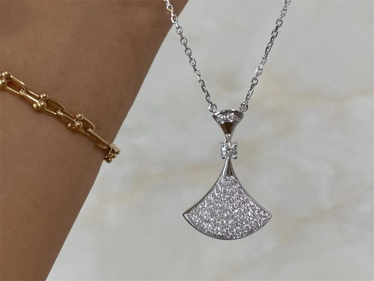 [RAFFINE] COLLAR DE SUEÑO PLATA CON DIAMANTES