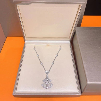 [RAFFINE] COLLAR DE SUEÑO PLATA CON DIAMANTE BLANCO