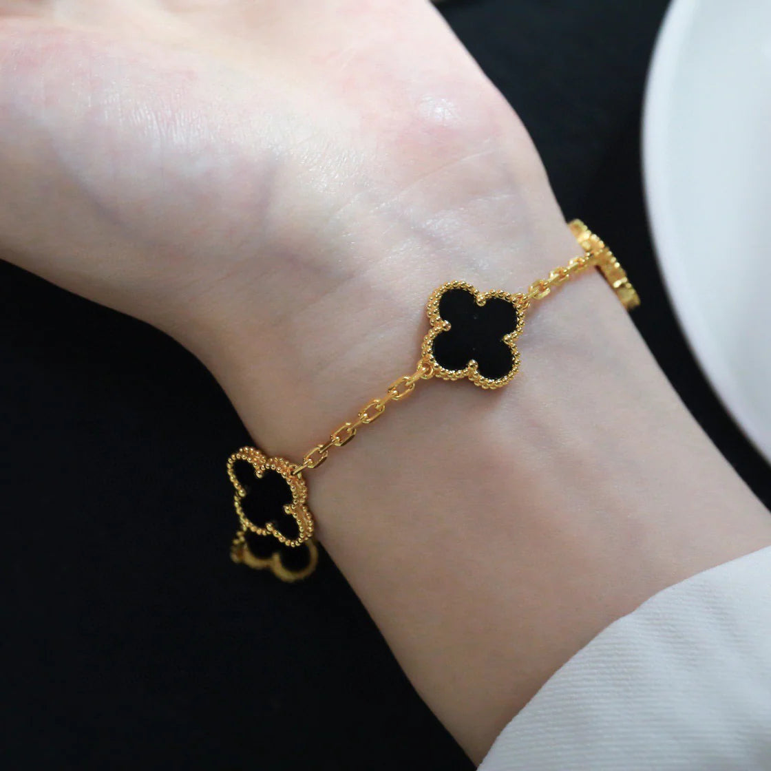 [RAFFINE]CLOVER  5 MOTIFS BLACK ONYX BRACELET