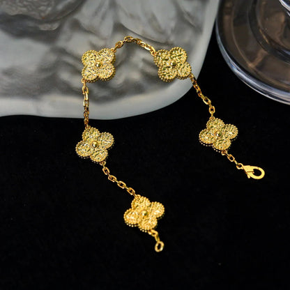 [RAFFINE] PULSERA BRONCEADA CON 5 MOTIVOS DE TRÉBOL 