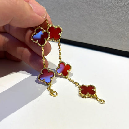 [RAFFINE]CLOVER 5 MOTIFS RED AGATE  BRACELET
