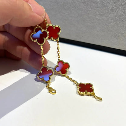[RAFFINE] CLOVER 5 MOTIF RED CORNELIAN BRACELET COLLECTION