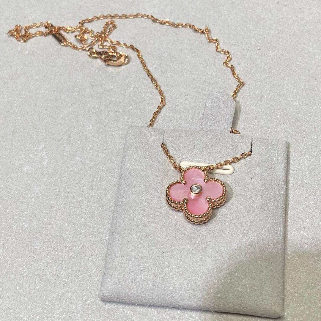 [RAFFINE]CLOVER 15MM DIAMOND PINK MOP NECKLACE