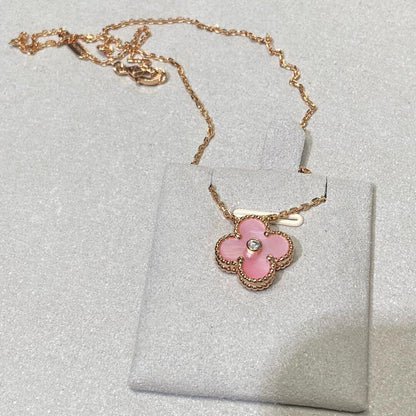 [RAFFINE]CLOVER 15MM DIAMOND PINK MOP NECKLACE
