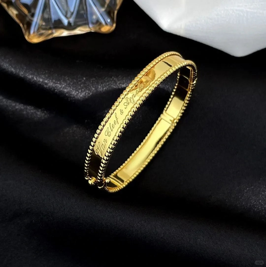 [LUXE]CLOVER PERLEE BRACELET SIGNATURE ENGRAVING SERIES