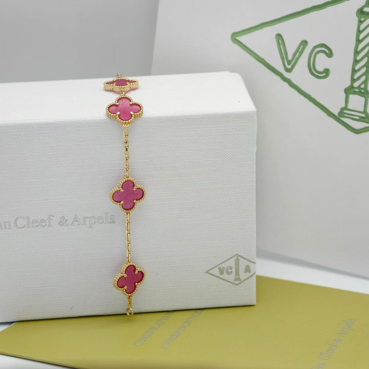[RAFFINE]NEW CLOVER 5 MOTIFS PINK ENAMEL BRACELET