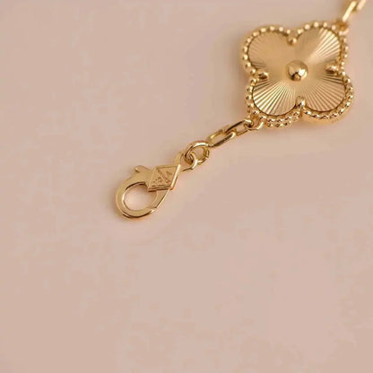 [RAFFINE] CLOVER 5 MOTIF LASER BRACELET COLLECTION