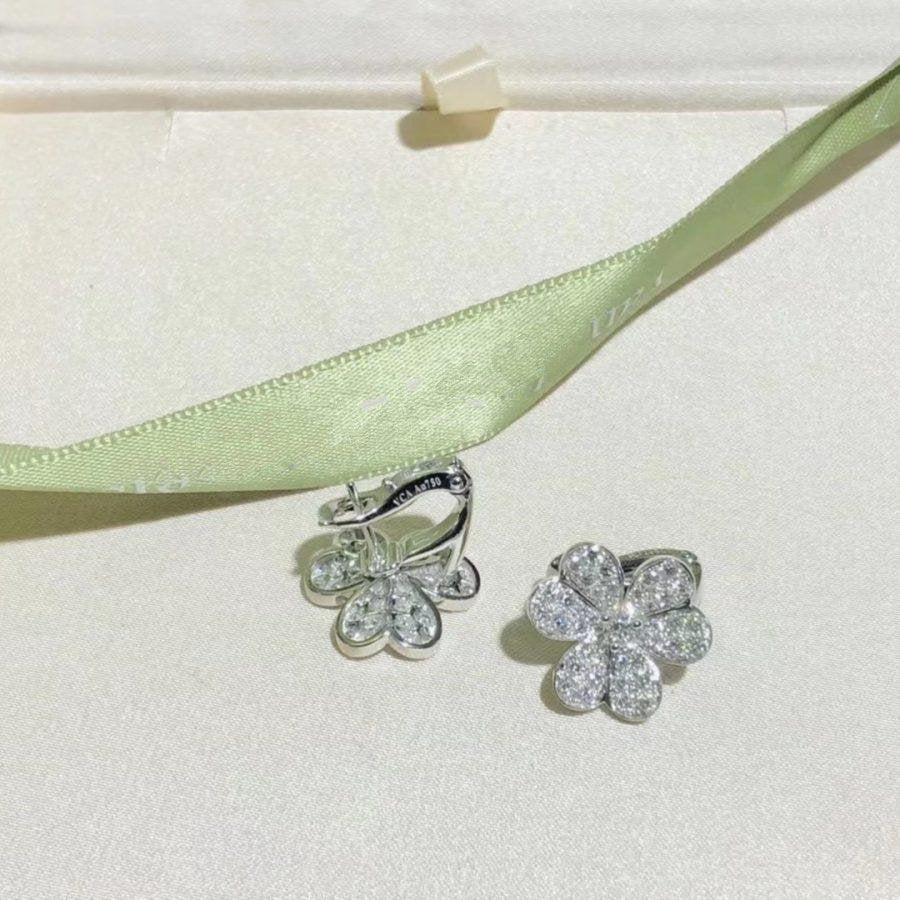 [RAFFINE]FRIVOLE SILVER FLOWER DIAMOND EARRINGS