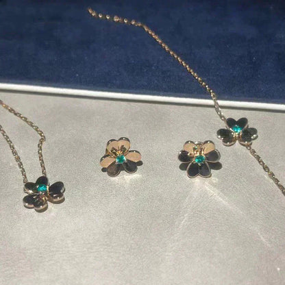 [RAFFINE]PENDIENTES DE MALAQUITA CON FLOR FRÍVULA