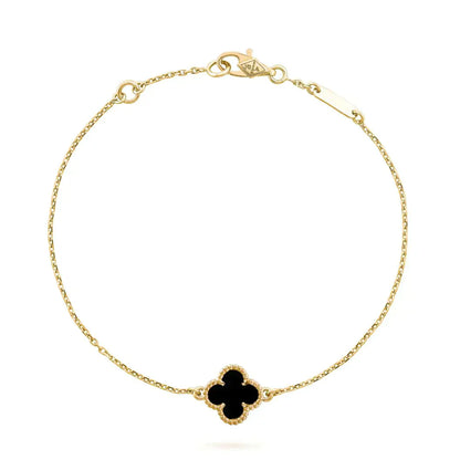 [RAFFINE]PULSERA DE UNA SOLA FLOR DE ÓNIX Y TRÉBOL